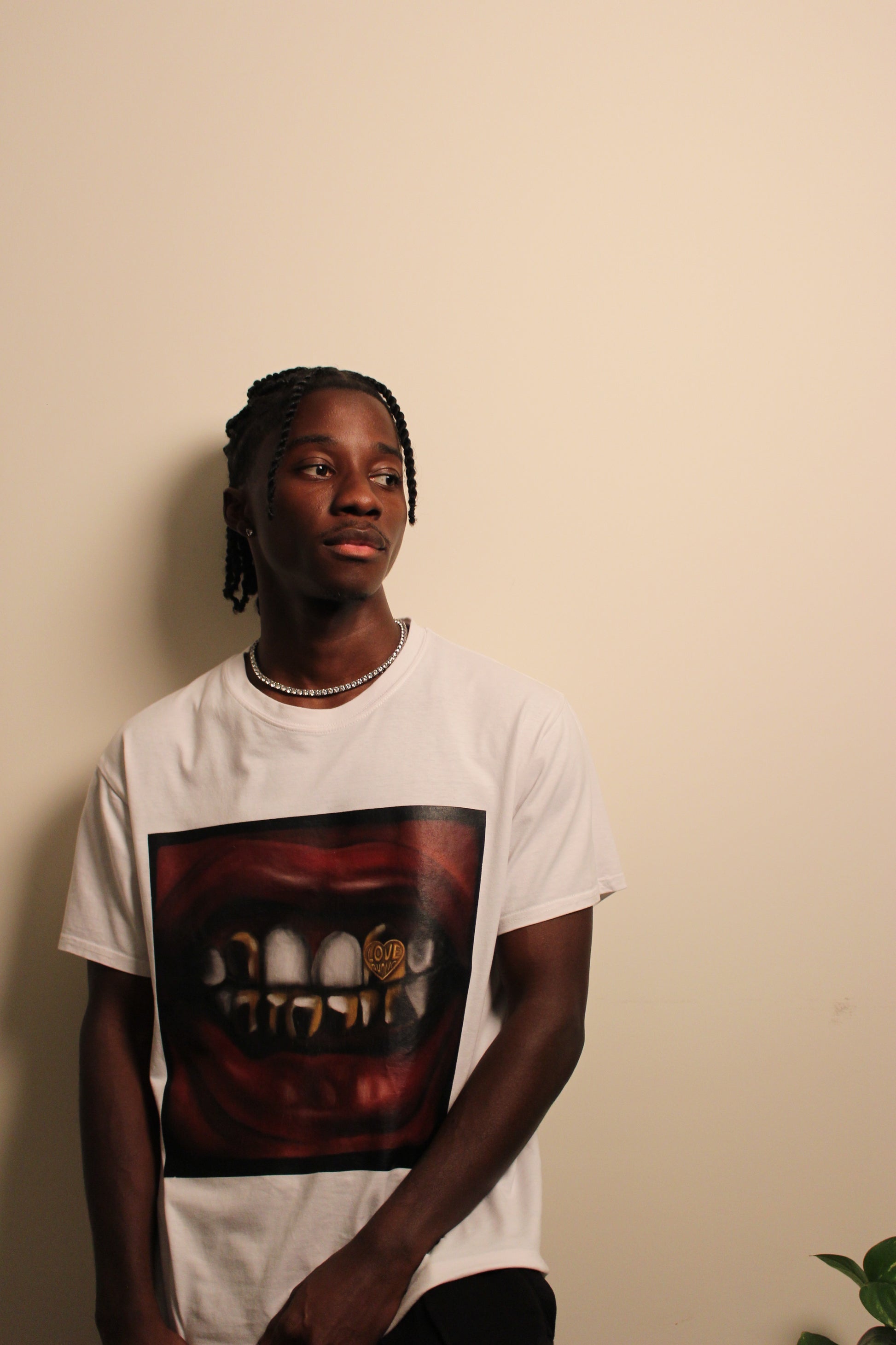 Loveaholic Grillz Tee